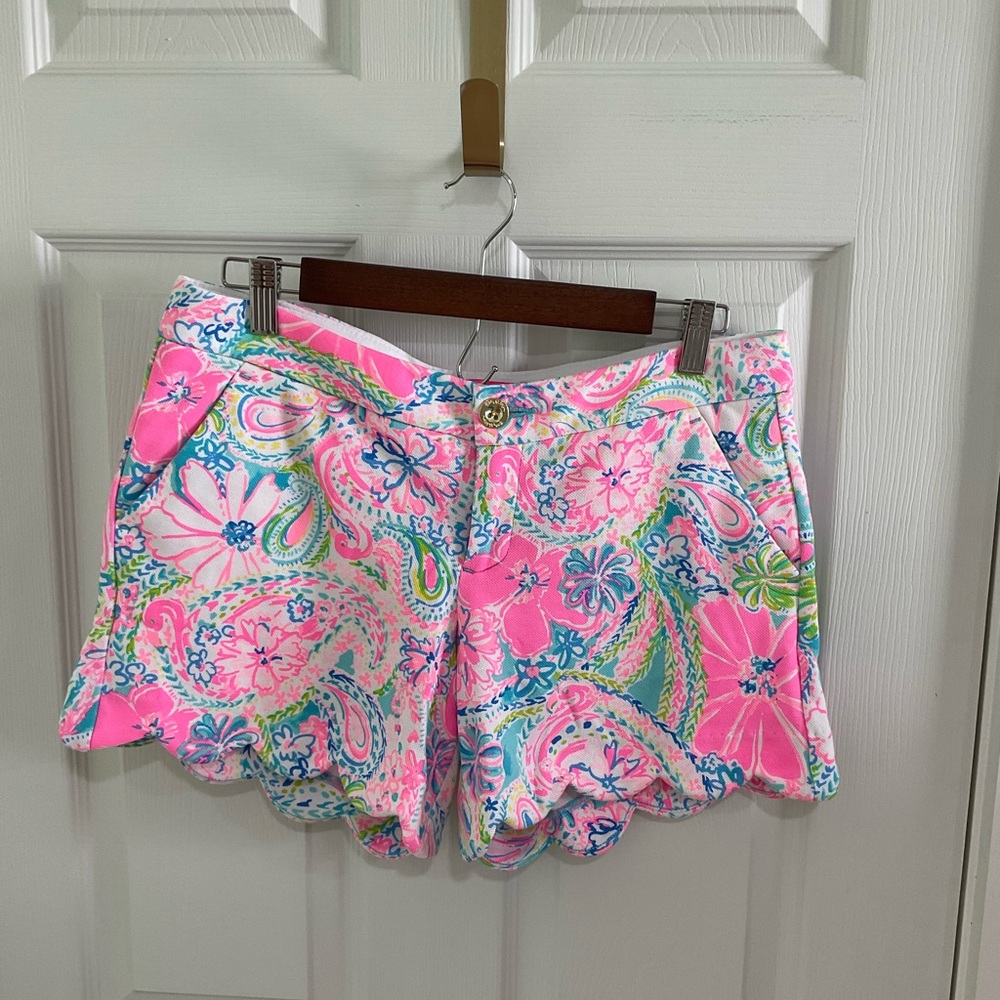 Lilly Pulitzer Pink and Green Scalloped Shorts